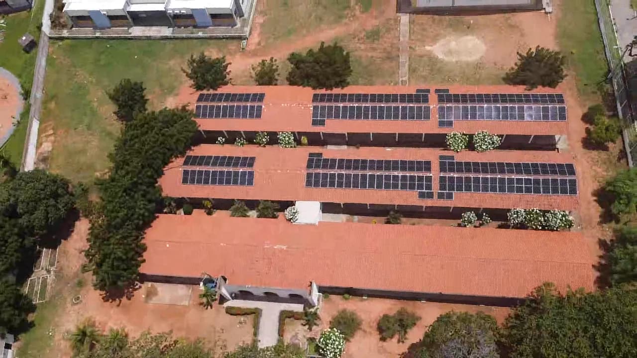 E.M Antônio Monteiro – sistema fotovoltaico, Aracati – CE